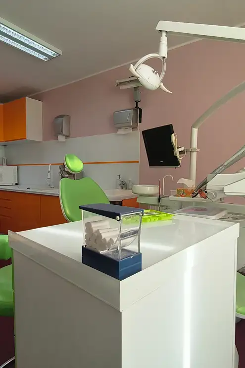 odbudowa zębów retkinia